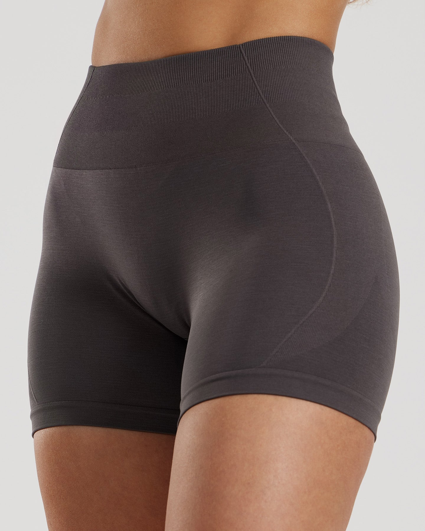 Define 2.0 Seamless Scrunch 4