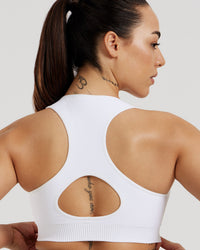 Power Seamless Sweetheart Bra | White
