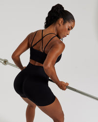 Power Seamless Adjustable Sports Bra | Black
