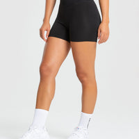 Essential Shorts | Black